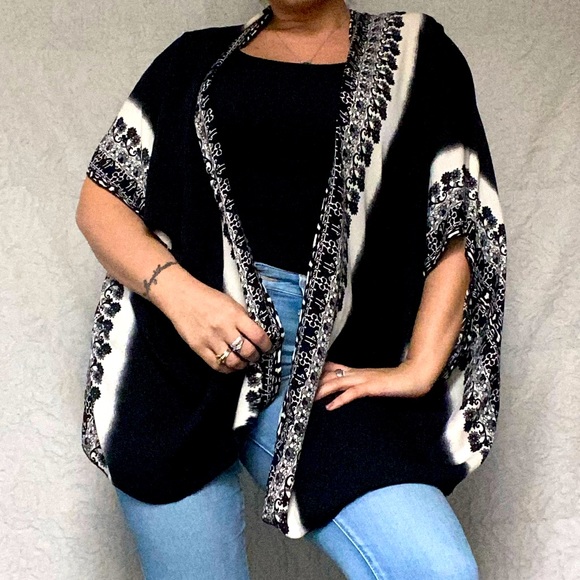 Forever 21 Sweaters - Kimono